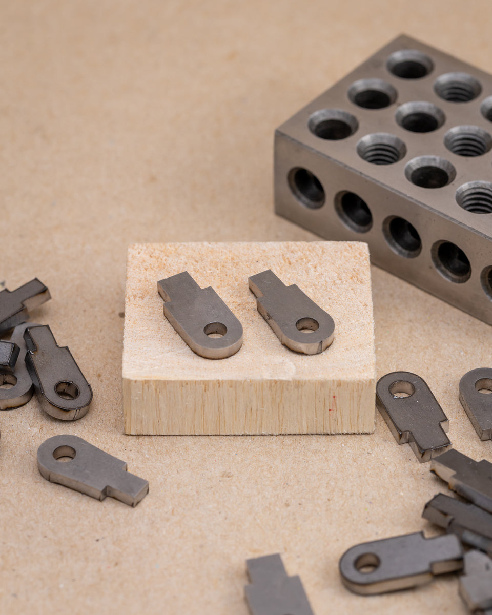 Clips For Tab Style Racking Steel Rack Tabs, Select Size – Firsthand Framebuilding